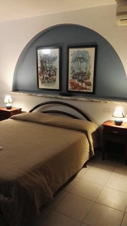 B&B Villa Acero Marina Di Carrara Room photo