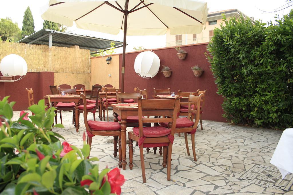 B&B Villa Acero Marina Di Carrara Exterior photo